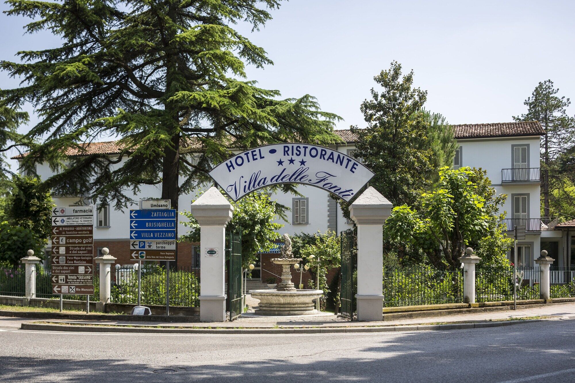 Hotel Villa Delle Fonti リオーロ・テルメ エクステリア 写真